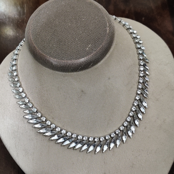 Dazzling Signed Sherman Clear Crystals Necklace - Picture 13 of 15